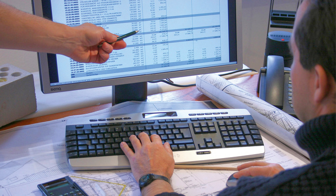 © Bild: Riemenschneider E-Rechnungen sollen den Zahlungsablauf beschleunigen. Davor gilt es sich aber erst mal, in die Programme einzuarbeiten.