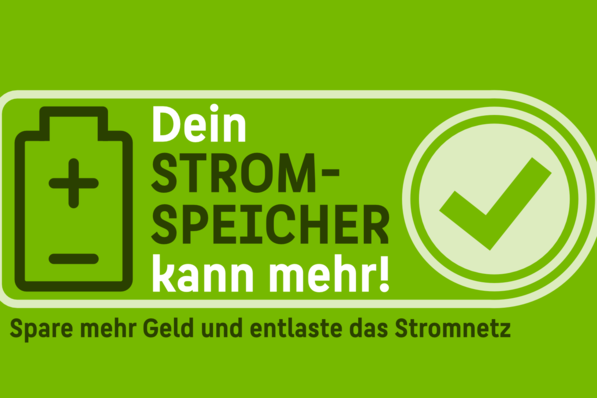 Grüne Grafik mit einem Batteriesymbol, einem Häkchen und einem deutschen Text zum Thema "Geld sparen mit Energiespeichern". - © HTW Berlin